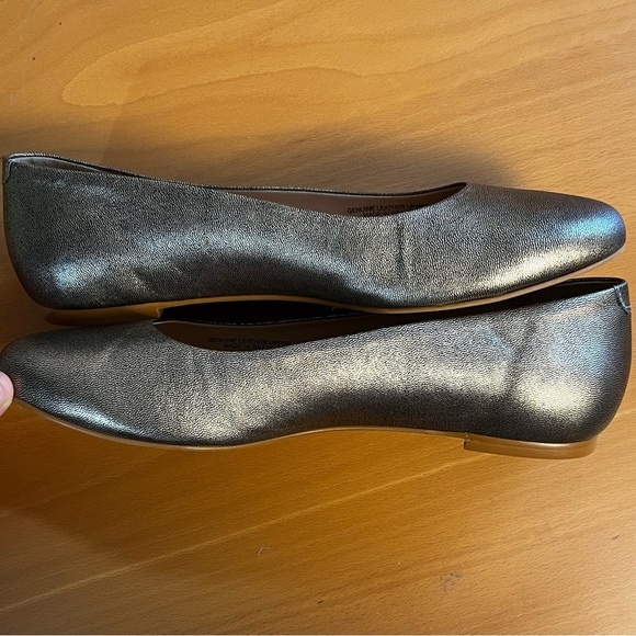 NIB Walking Cradles Gold Leather Bronwyn Flats sz 10W - Picture 9 of 12